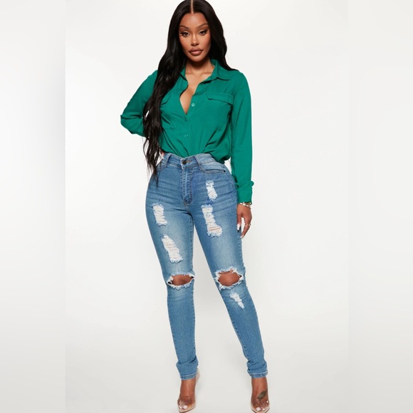 Fashion Nova Denim - Fashion Nova Distressed Jeans Medium Wash-Size 9/10 NWT💙